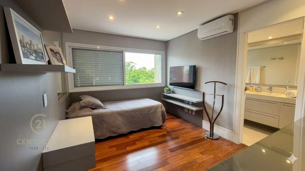 Apartamento, 3 quartos, 247 m² - Foto 10