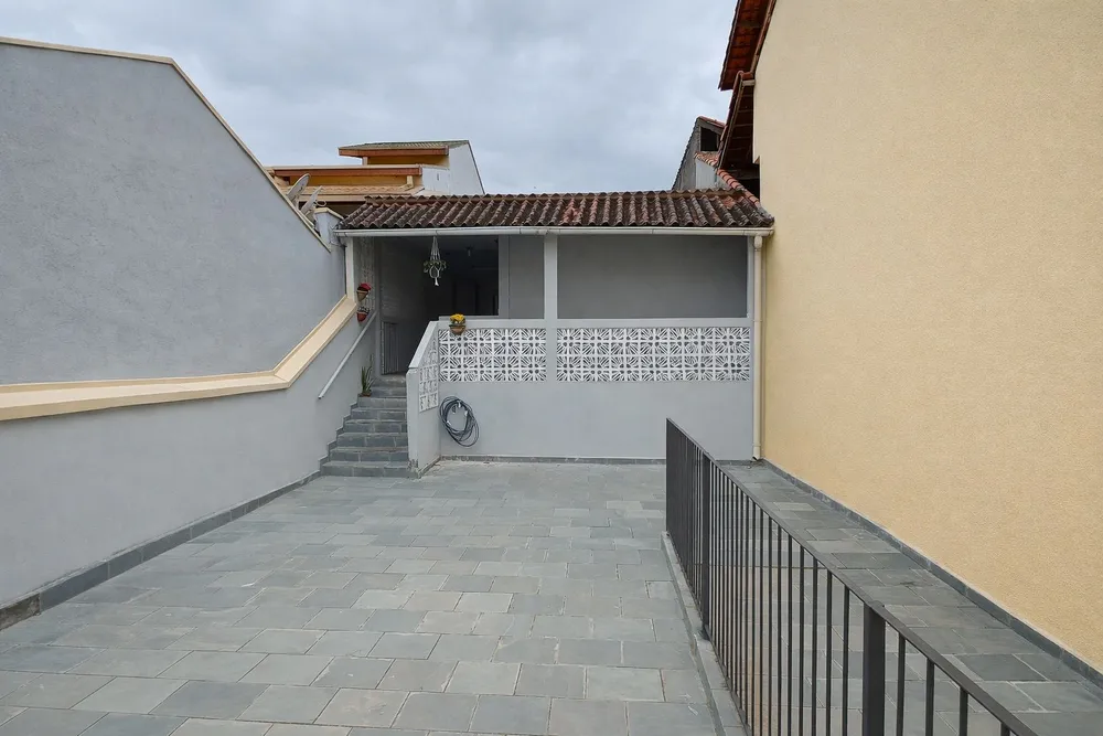 Casa, 1 quarto, 130 m² - Foto 2
