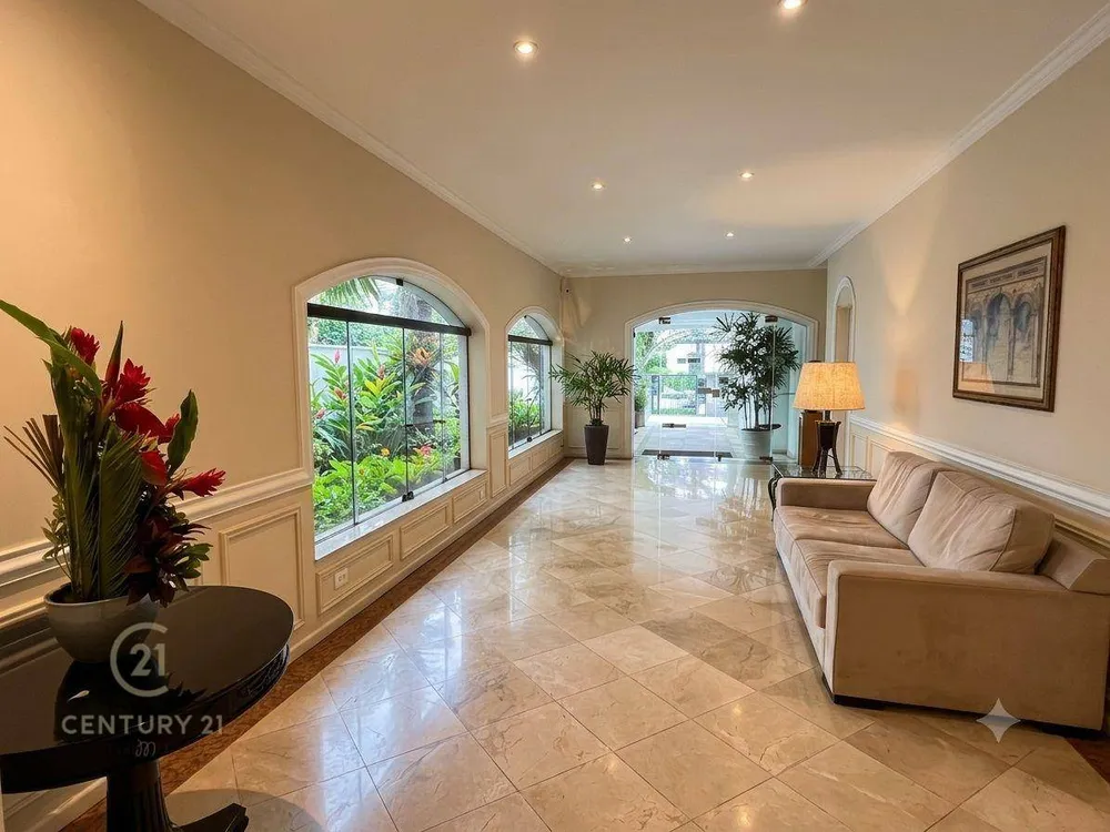 Apartamento, 3 quartos, 301 m² - Foto 2