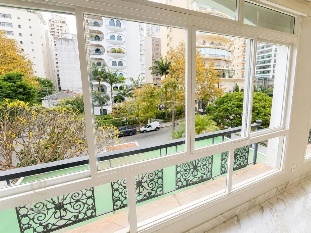 Apartamento, 3 quartos, 301 m² - Foto 2