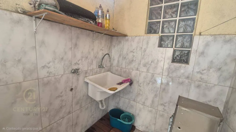 Casa, 3 quartos, 131 m² - Foto 1