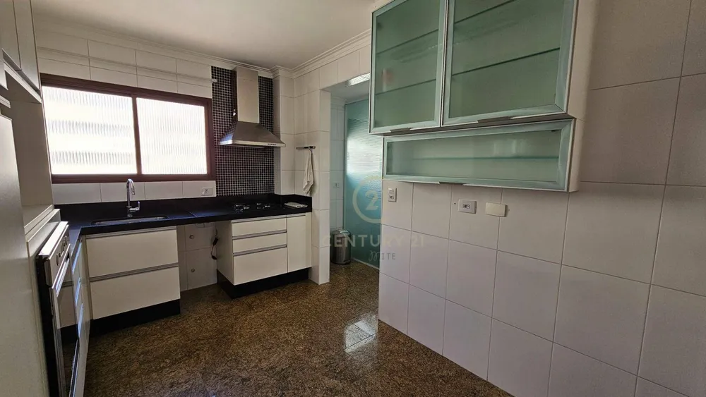 Cobertura, 3 quartos, 236 m² - Foto 12