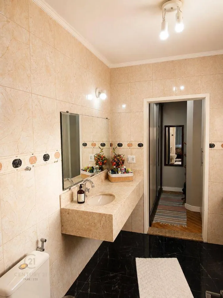 Casa, 3 quartos, 223 m² - Foto 15