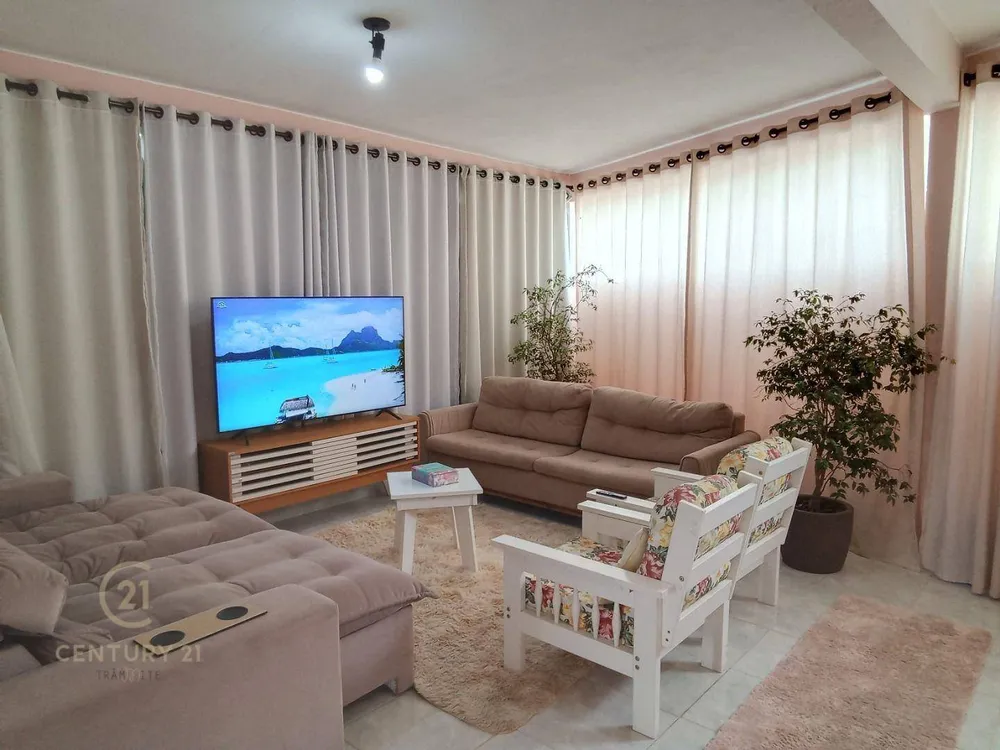 Casa, 2 quartos, 215 m² - Foto 4