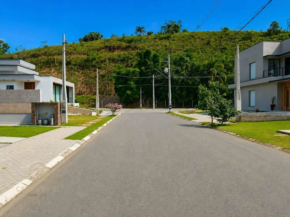 Loteamento e Condomínio, 648 m² - Foto 4