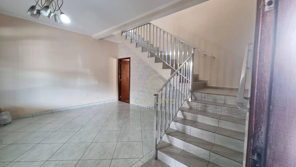Casa, 2 quartos, 212 m² - Foto 1