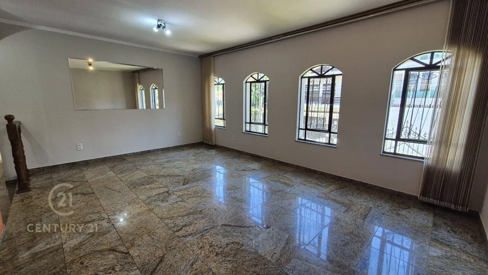 Casa, 4 quartos, 230 m² - Foto 6