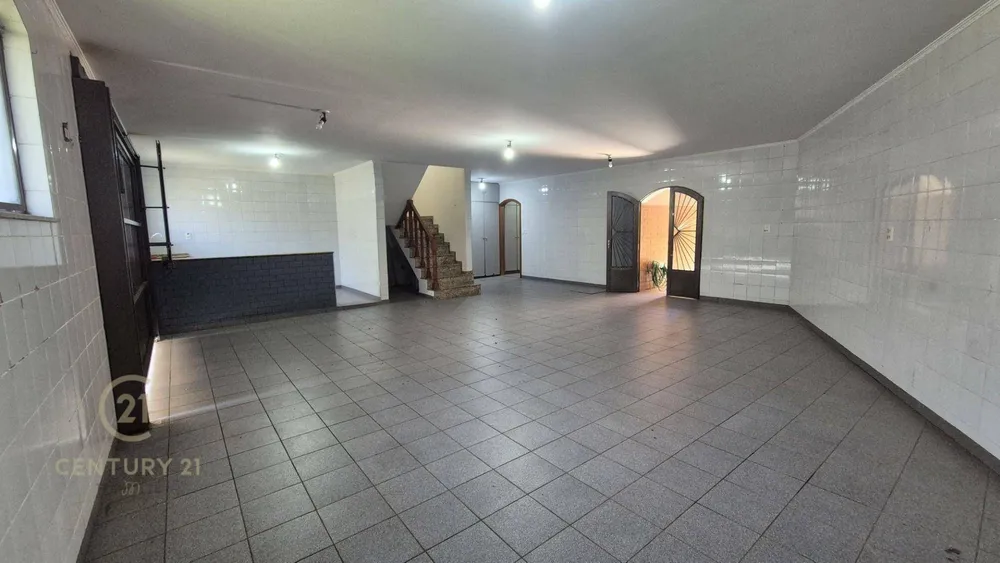 Casa, 4 quartos, 230 m² - Foto 13