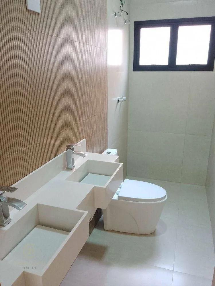 Casa, 3 quartos, 251 m² - Foto 2
