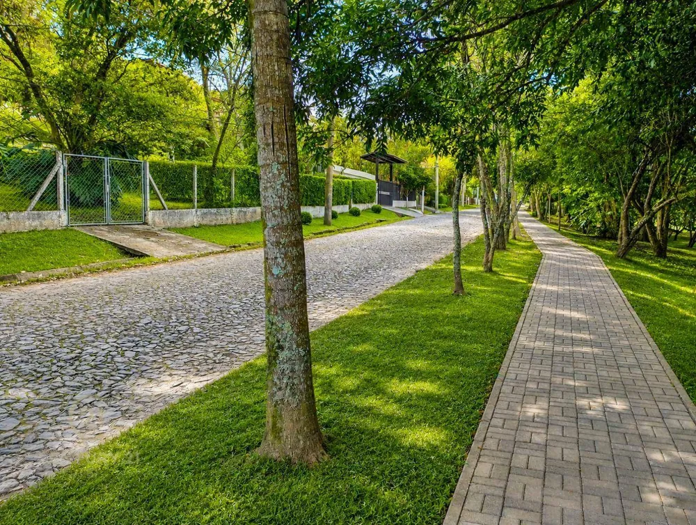 Loteamento e Condomínio, 1475 m² - Foto 2