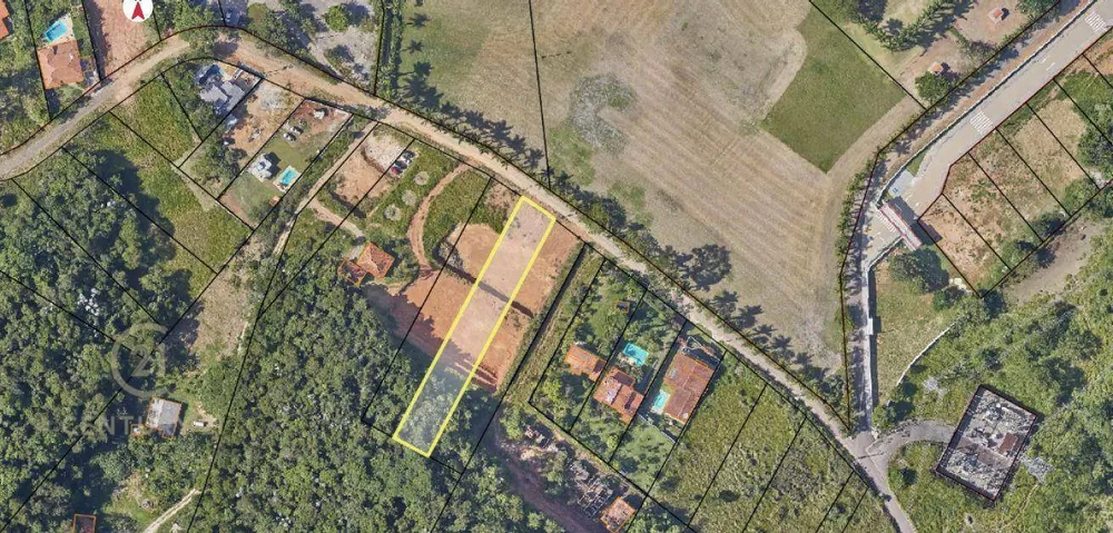 Terreno, 1526 m² - Foto 2