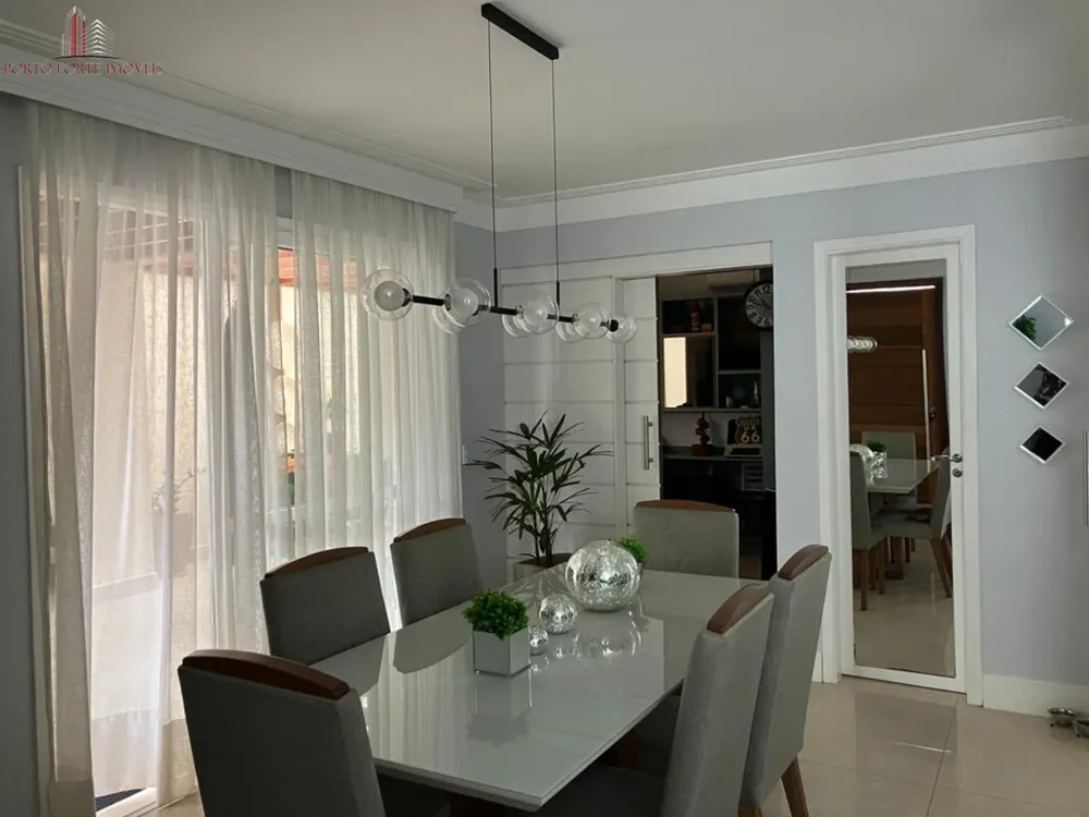 Casa, 3 quartos, 189 m² - Foto 2