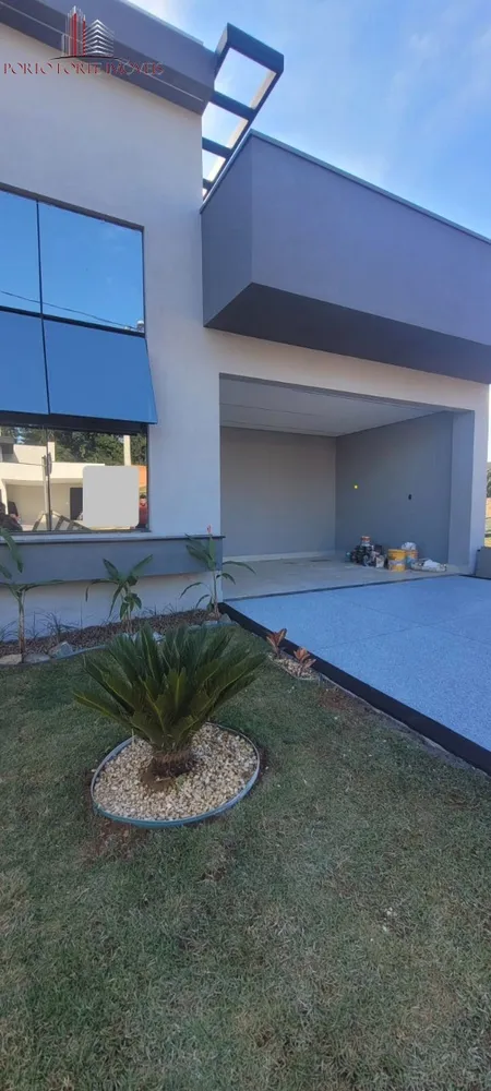 Casa, 3 quartos, 224 m² - Foto 2