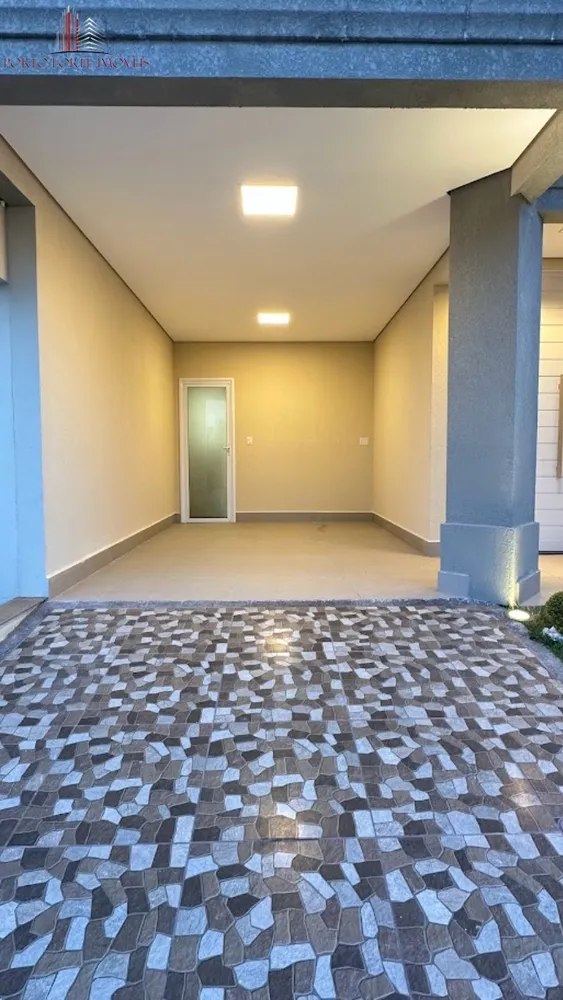 Casa, 3 quartos, 202 m² - Foto 1
