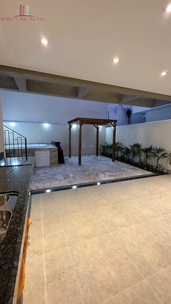 Casa, 3 quartos, 202 m² - Foto 4