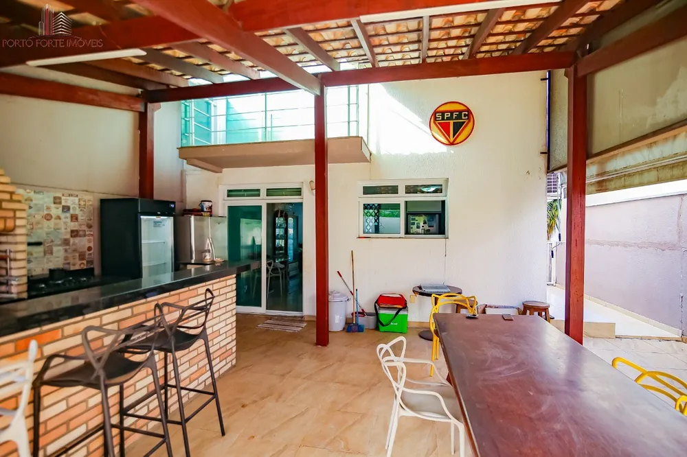 Casa, 3 quartos, 204 m² - Foto 10