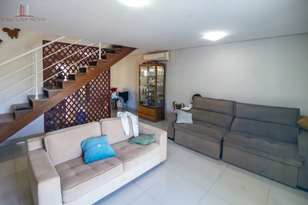 Casa, 3 quartos, 204 m² - Foto 1