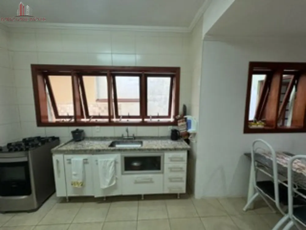 Casa, 3 quartos, 250 m² - Foto 14