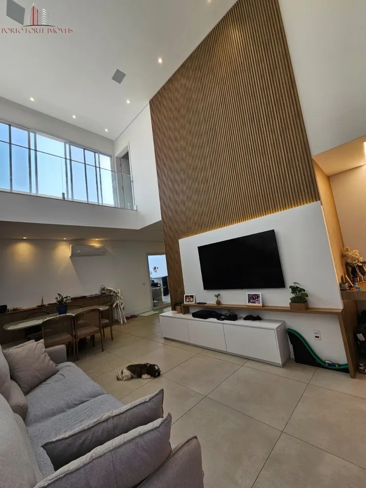 Casa, 4 quartos, 300 m² - Foto 1
