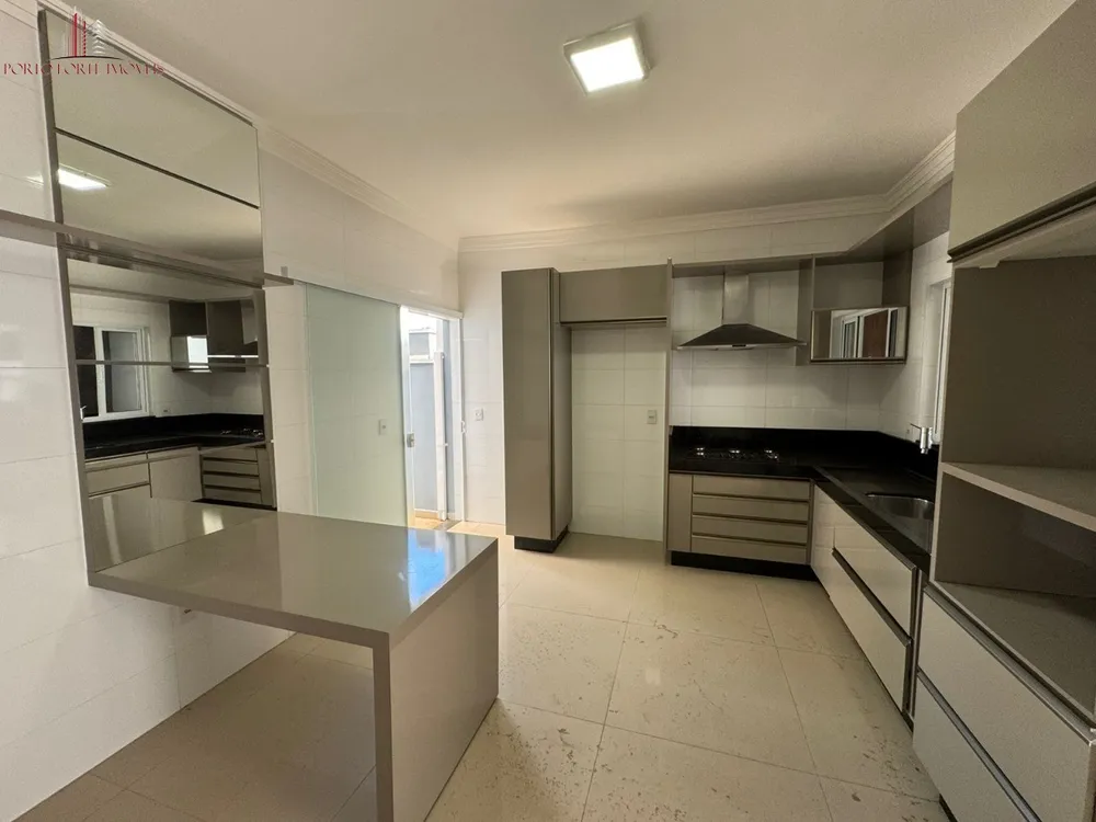 Casa, 3 quartos, 364 m² - Foto 2