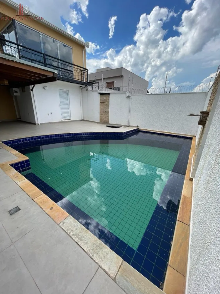 Casa, 3 quartos, 360 m² - Foto 1