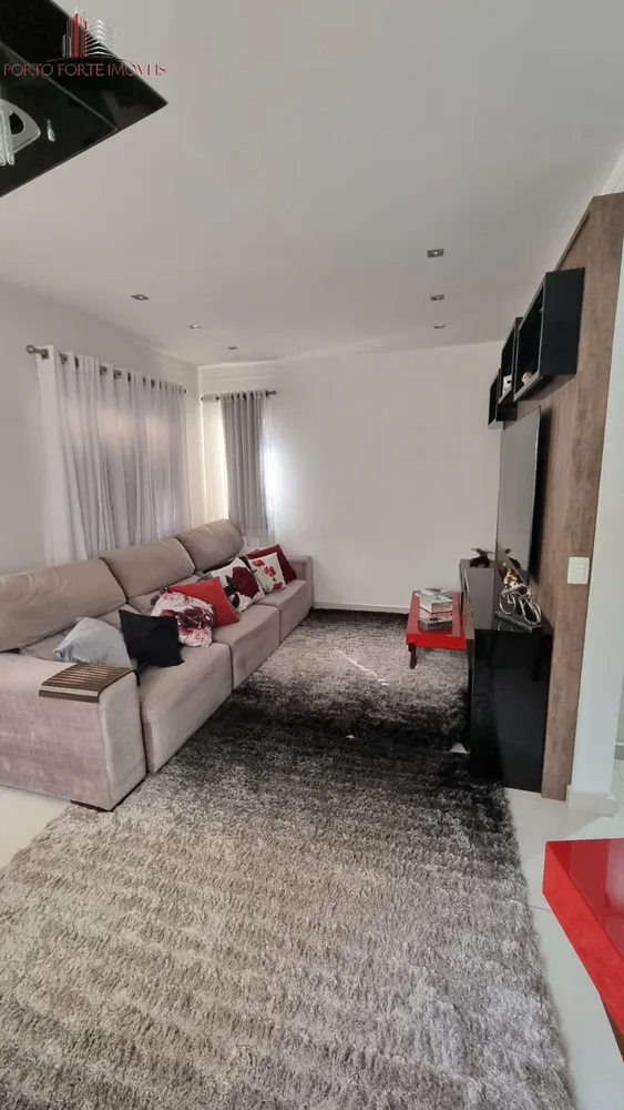 Casa, 3 quartos, 225 m² - Foto 2