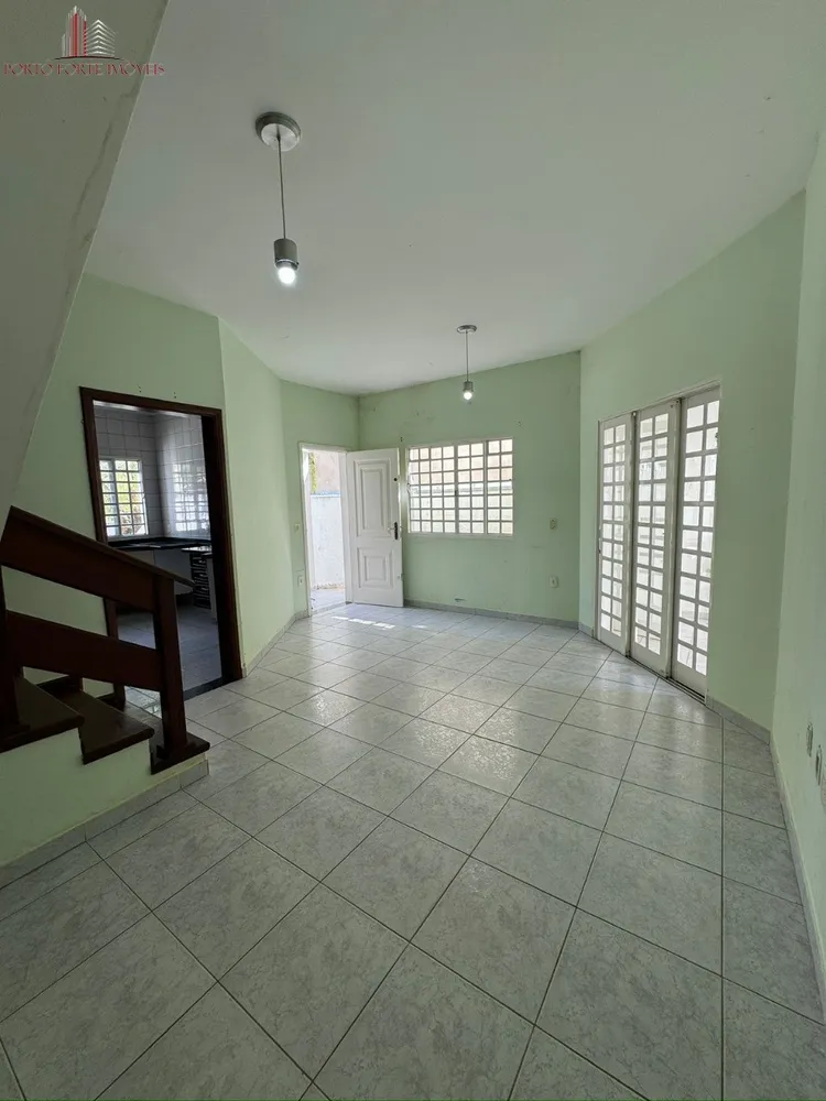 Casa, 4 quartos, 137 m² - Foto 2