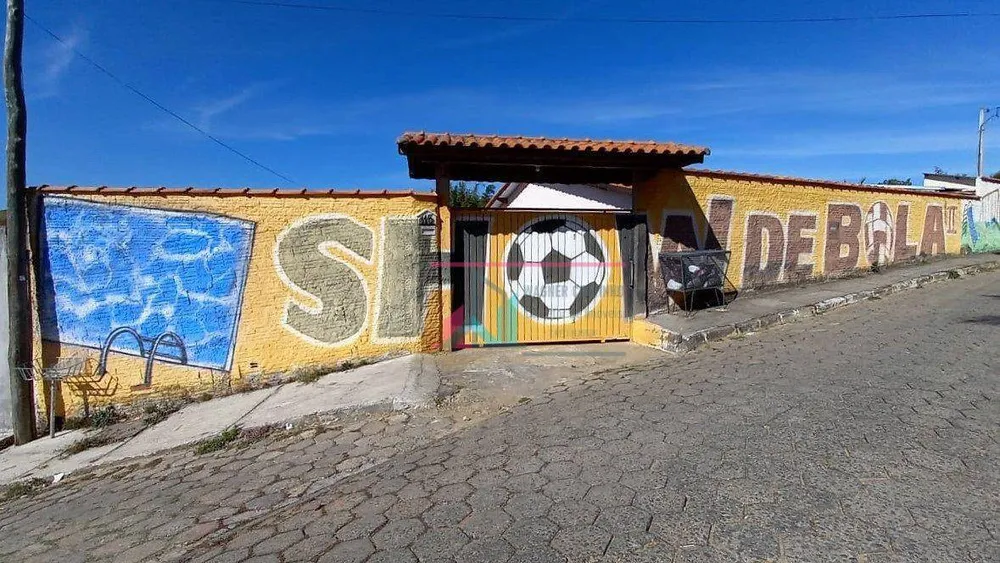 Chácara, 2 quartos, 375 m² - Foto 1