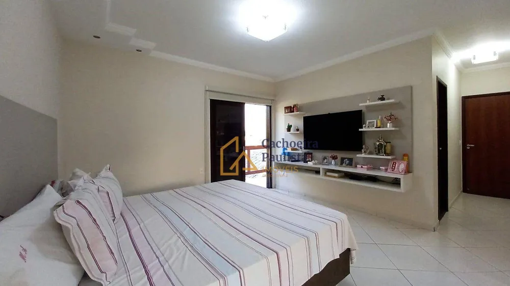 Casa, 3 quartos, 239 m² - Foto 13