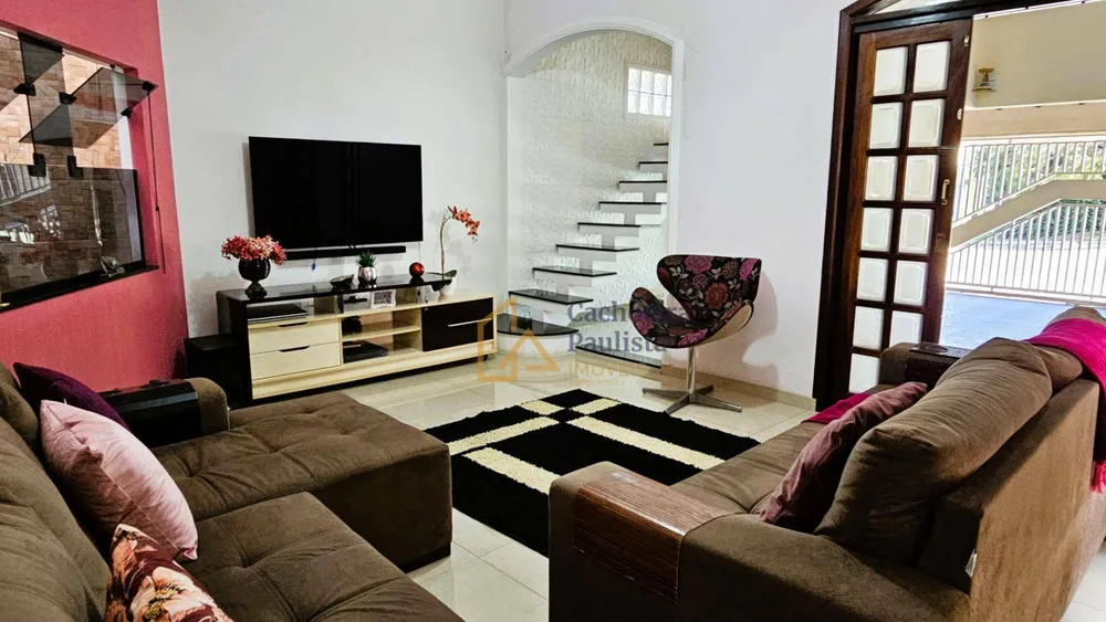 Casa, 3 quartos, 229 m² - Foto 3