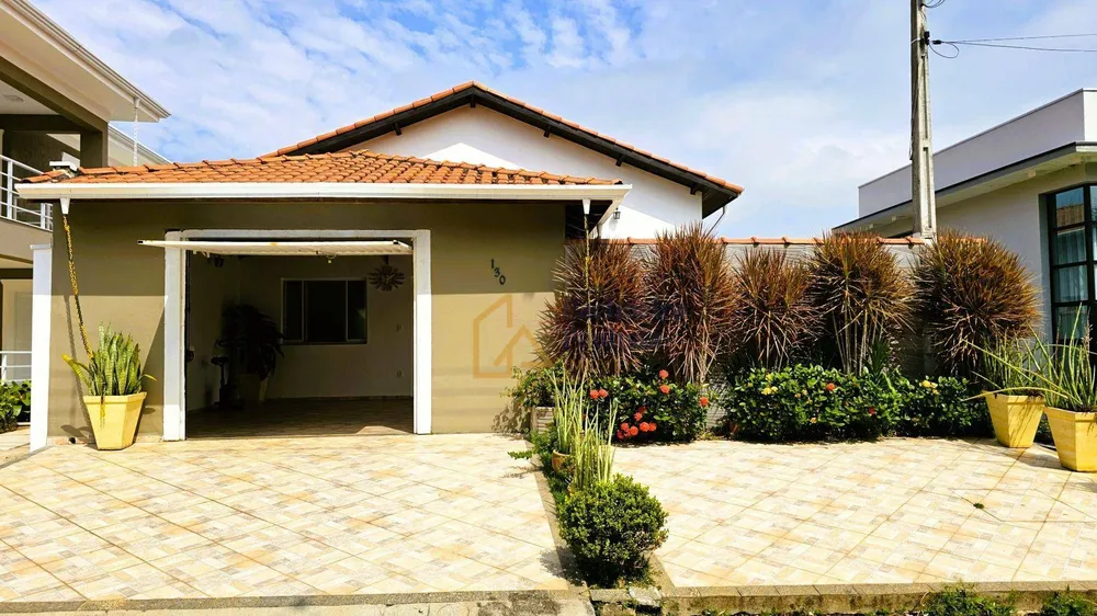 Casa, 2 quartos, 157 m² - Foto 2