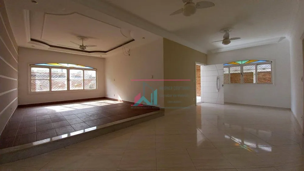 Casa, 3 quartos, 380 m² - Foto 1