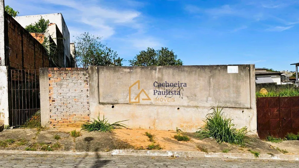 Terreno, 305 m² - Foto 1