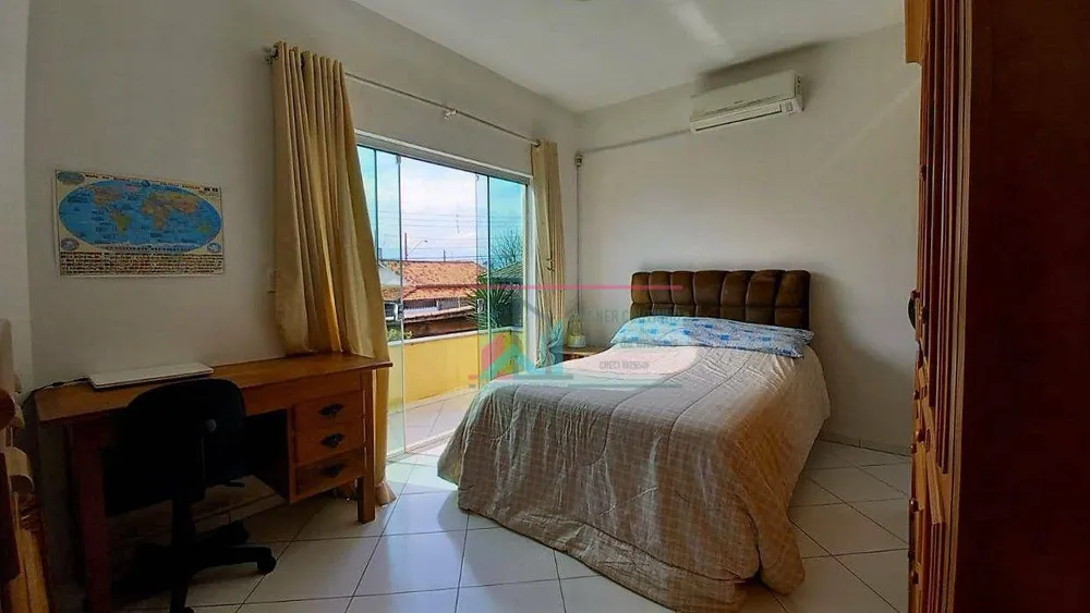Casa, 3 quartos, 186 m² - Foto 6