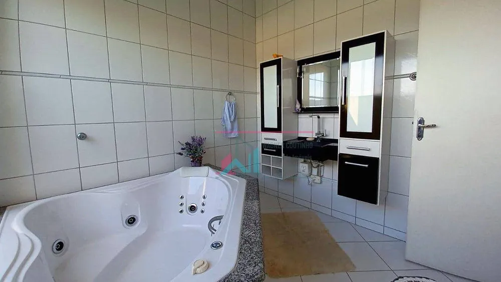 Casa, 3 quartos, 186 m² - Foto 9