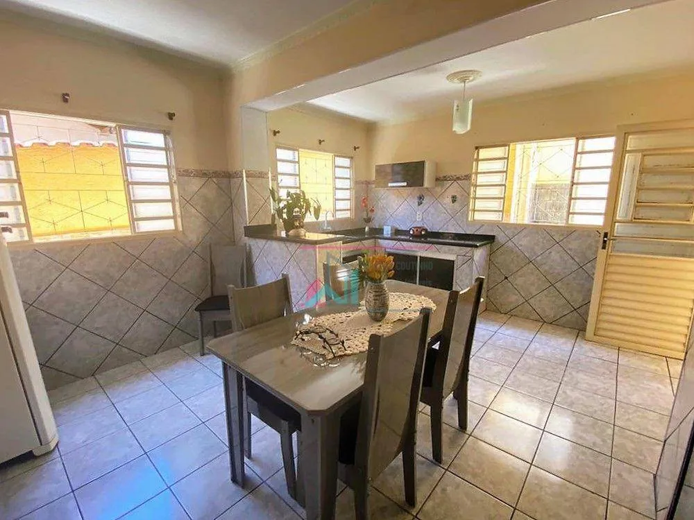 Casa, 4 quartos, 201 m² - Foto 7