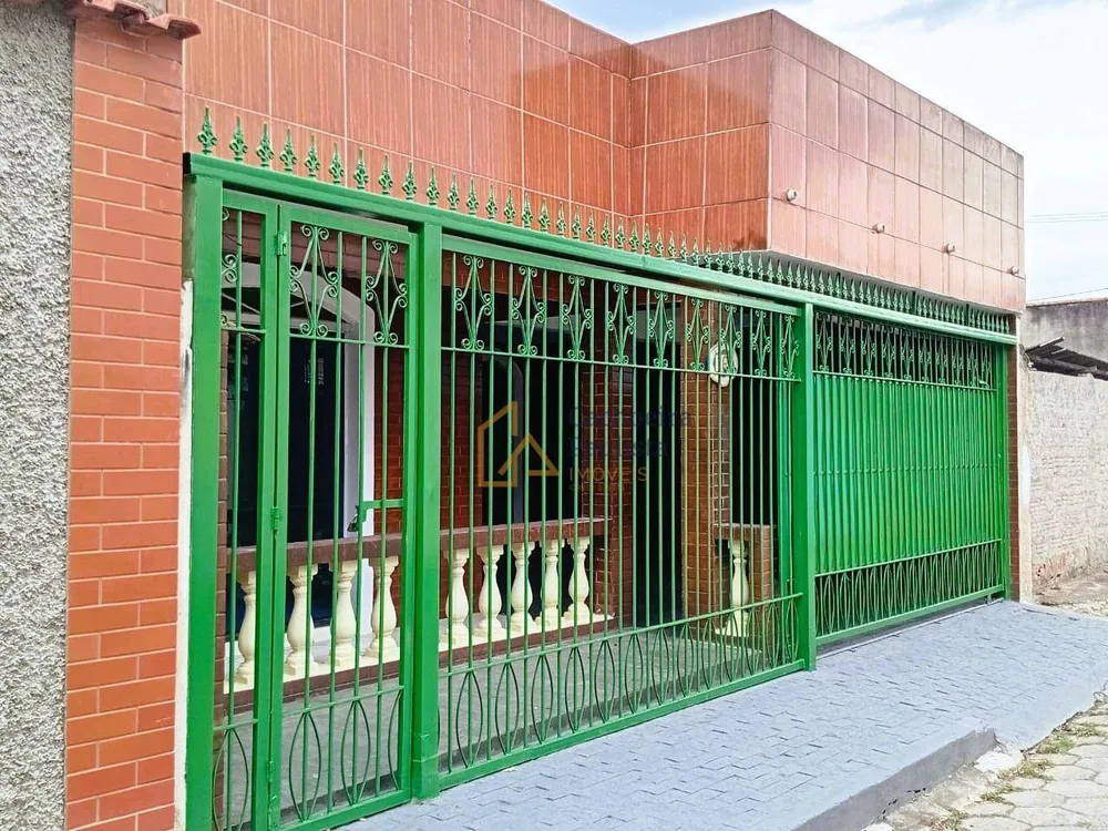 Casa, 3 quartos, 151 m² - Foto 1