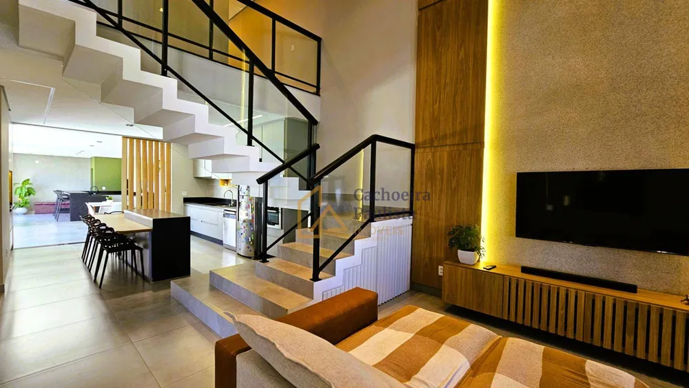 Casa, 3 quartos, 290 m² - Foto 2