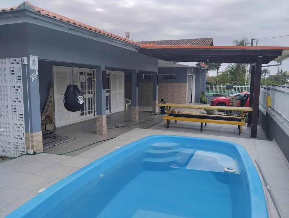 Casa, 3 quartos, 240 m² - Foto 2