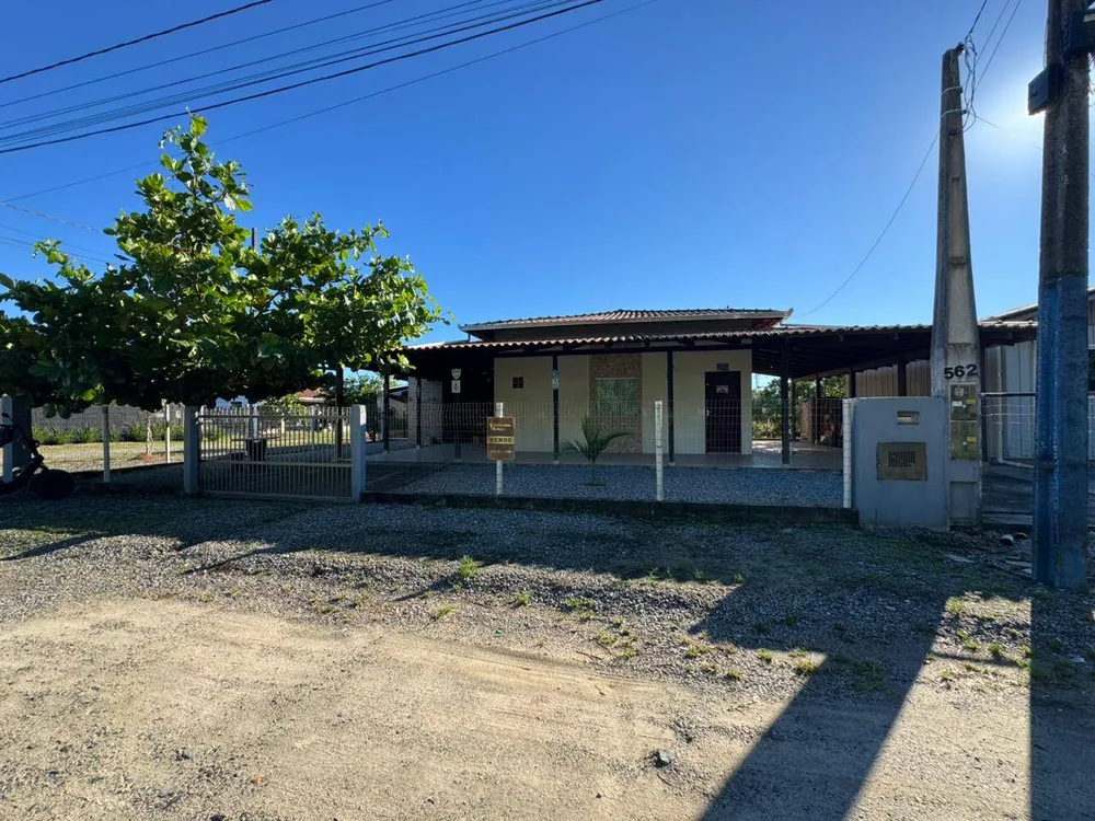 Casa, 4 quartos, 170 m² - Foto 2