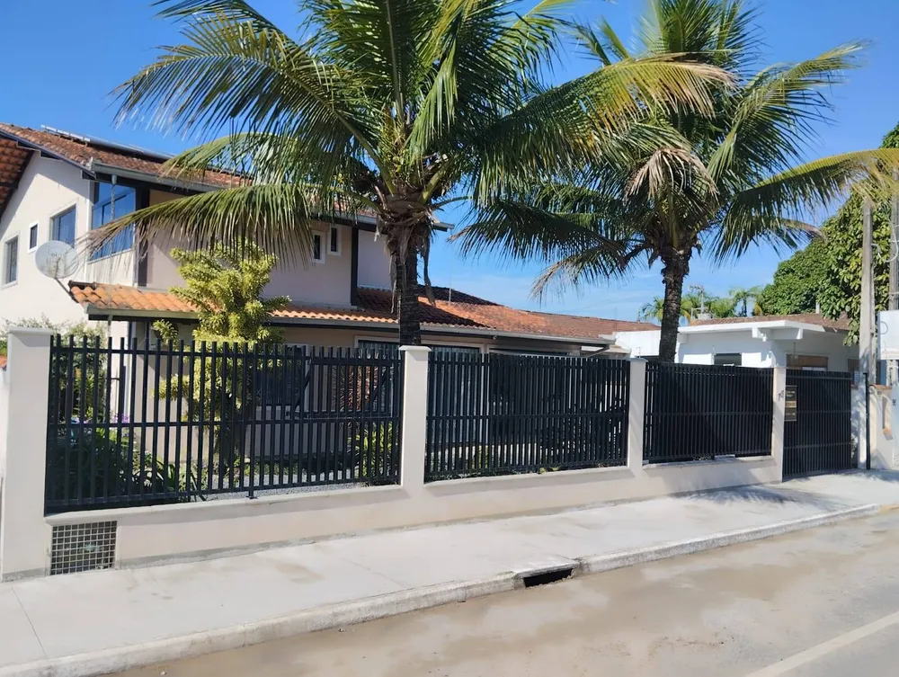 Casa, 4 quartos, 250 m² - Foto 3