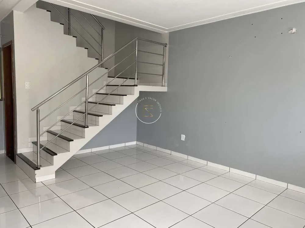 Sobrado, 3 quartos, 128 m² - Foto 2