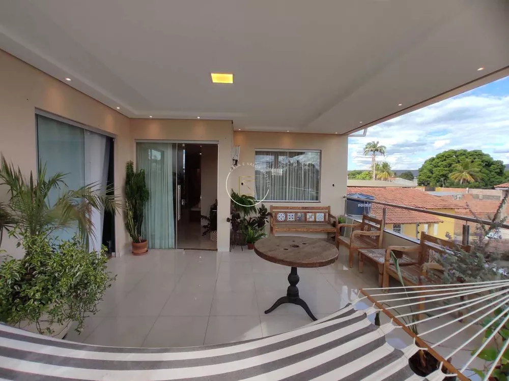 Casa, 5 quartos, 422 m² - Foto 4