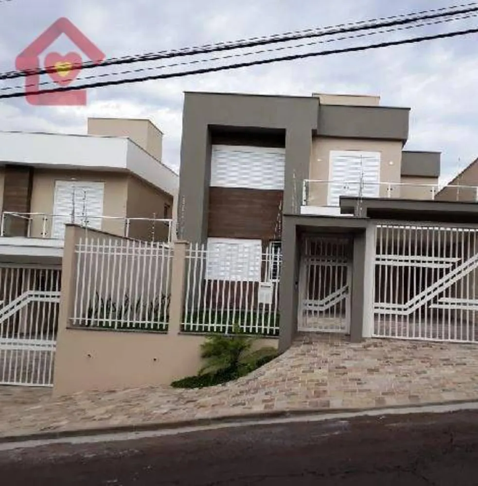 Sobrado, 3 quartos, 218 m² - Foto 2