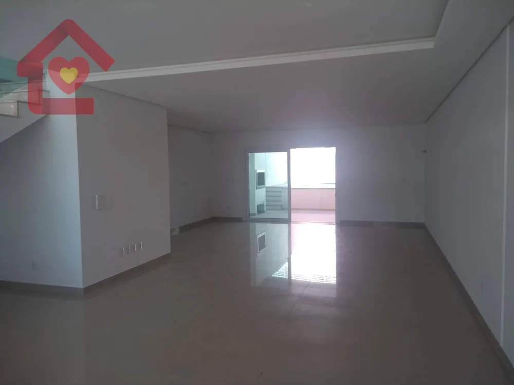 Sobrado, 3 quartos, 208 m² - Foto 3