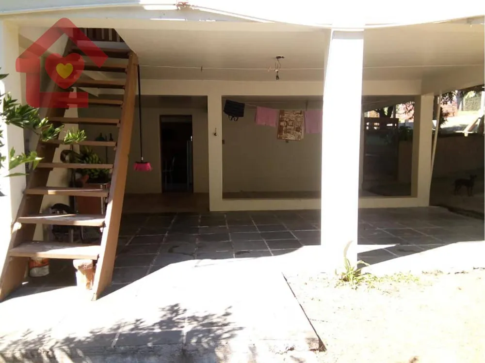 Casa, 4 quartos, 200 m² - Foto 3