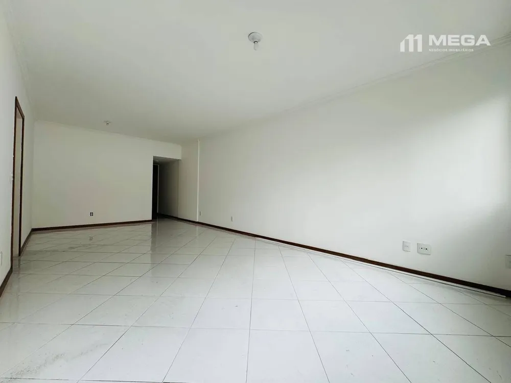 Apartamento, 3 quartos, 130 m² - Foto 4