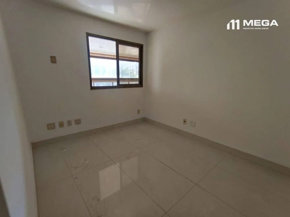 Apartamento, 3 quartos, 250 m² - Foto 2