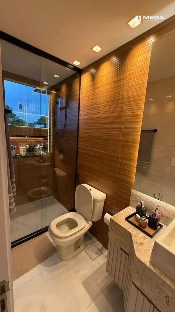 Casa, 4 quartos, 270 m² - Foto 1