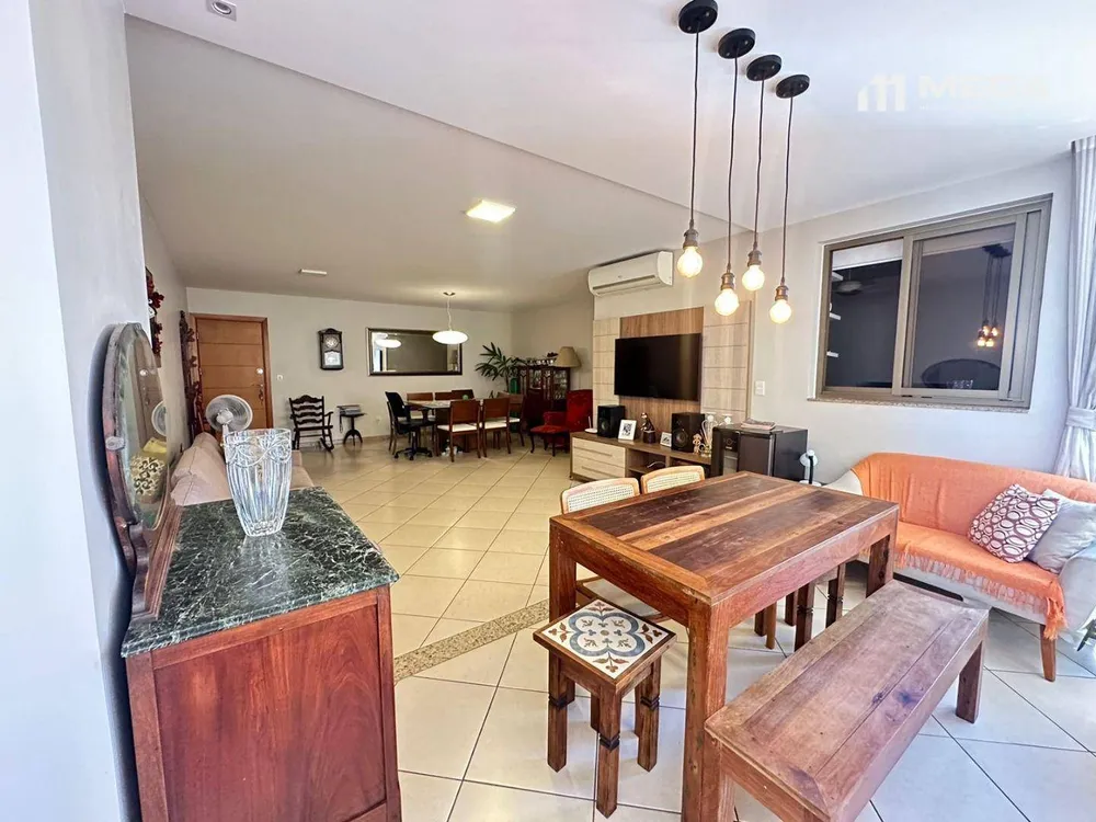 Apartamento, 4 quartos, 200 m² - Foto 1